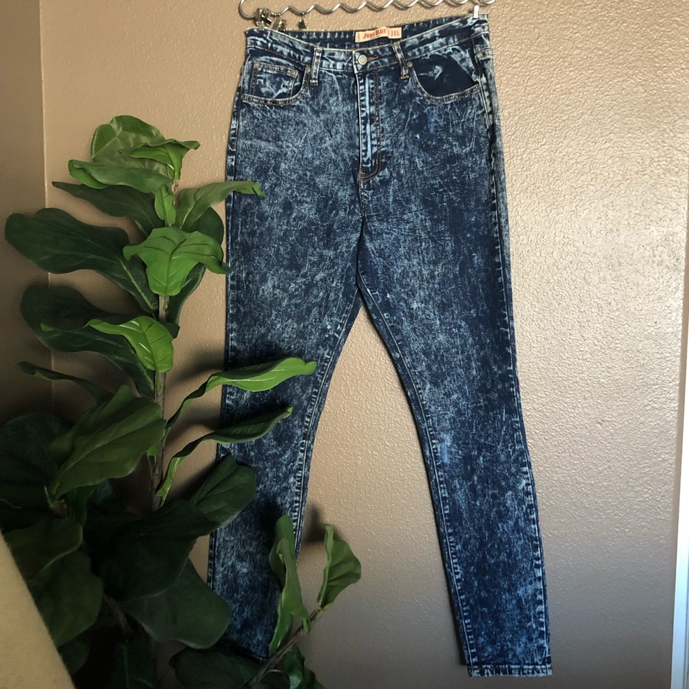 Judy Blue | Acid Wash Jeans